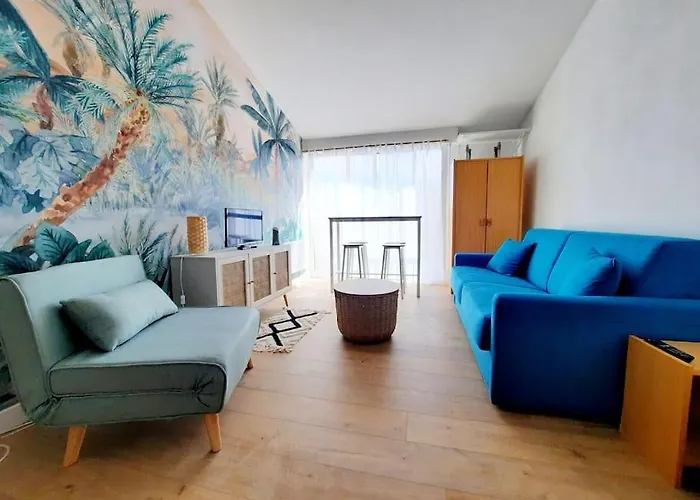 Studio Piscine Proche Plage Et Village Naturiste