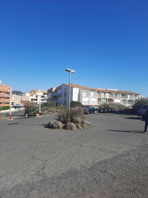 Apartment Piscine Proche Et Village Naturiste Agde